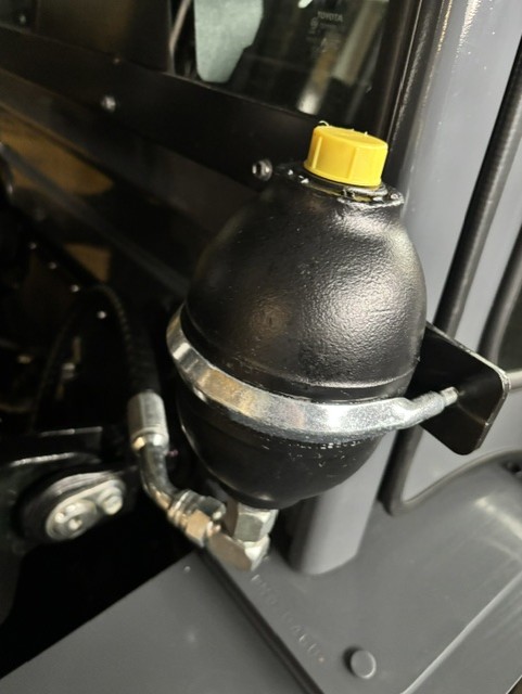 Toyota 8FG45N - Accumulator nr 2045 - 45810-2045