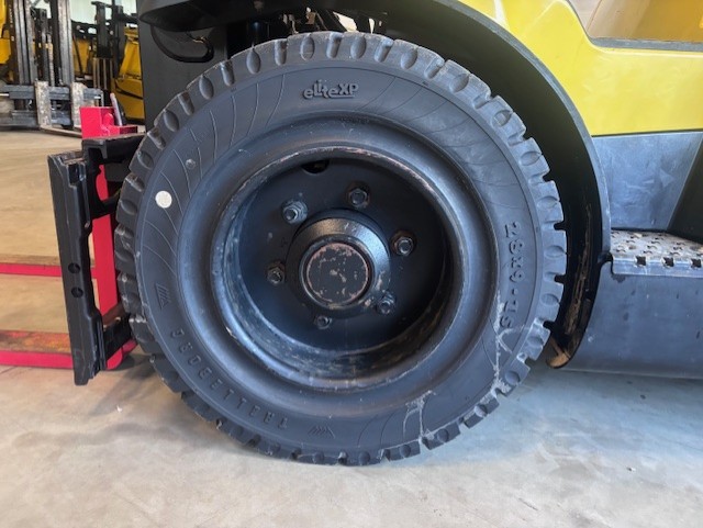 Hyster H2.5FT | Heftruck - Voorband nr 1964 - 100268-1964